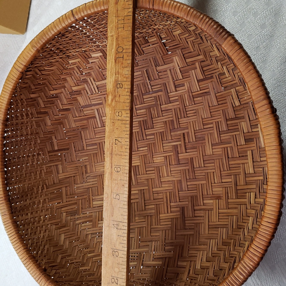 Basket Large Round Woven - Picture 6 of 7
